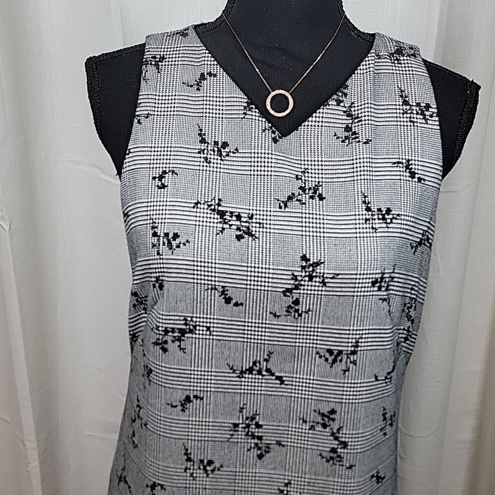 Ann Taylor Glen Plaid Gray Floral Sleeveless Dress - Picture 14 of 16